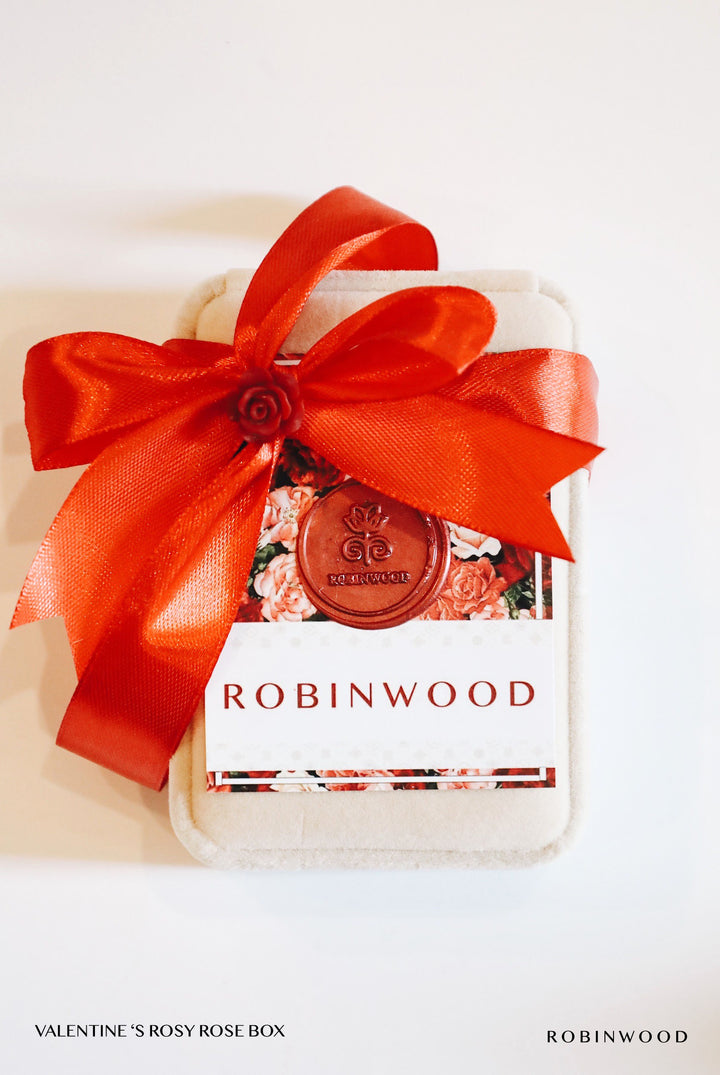 Limited Collection's " PAVE Pink Mother Of Pearl Clover " Necklace, Robinwood