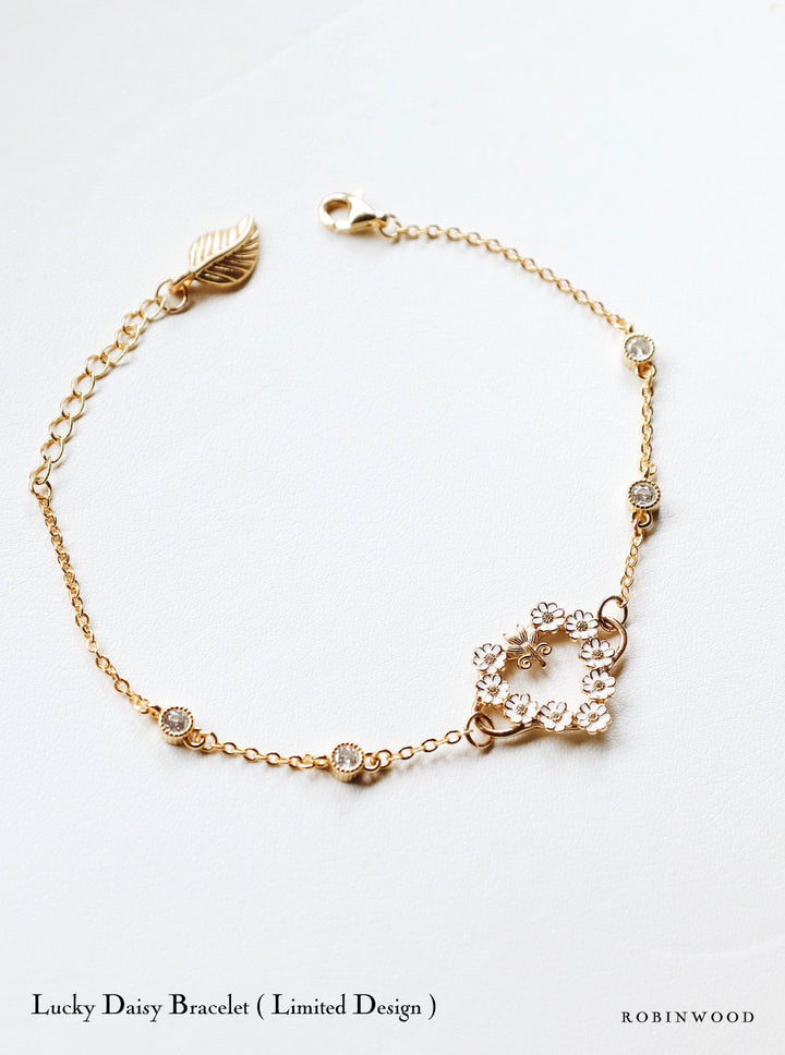 LIMITED DAISY COLLECTION'S : LUCKY DAISY SIGNATURE ADJUSTABLE SIZE BRACELET, ROBINWOOD MASTERPIECES