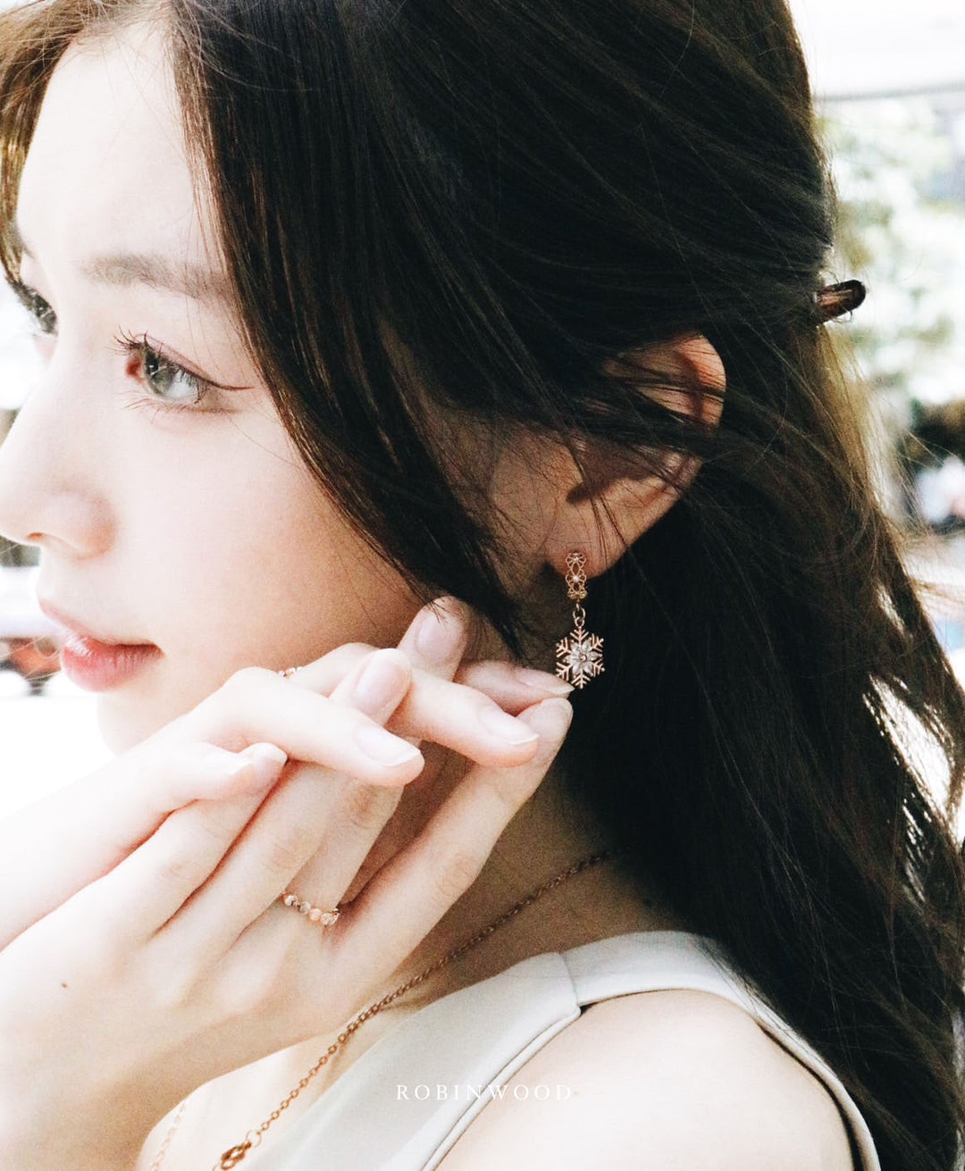 LIMITED COLLECTION'S " DAISY SNOWFLAKE ROSE GOLD EARRINGS , MASTERPIECES, ROBINWOOD