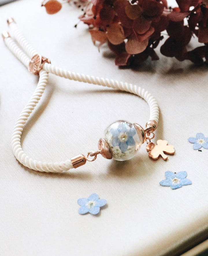 September Collection's " English Forget Me Not & White Satin " Design, Robinwood, Adjustable Size