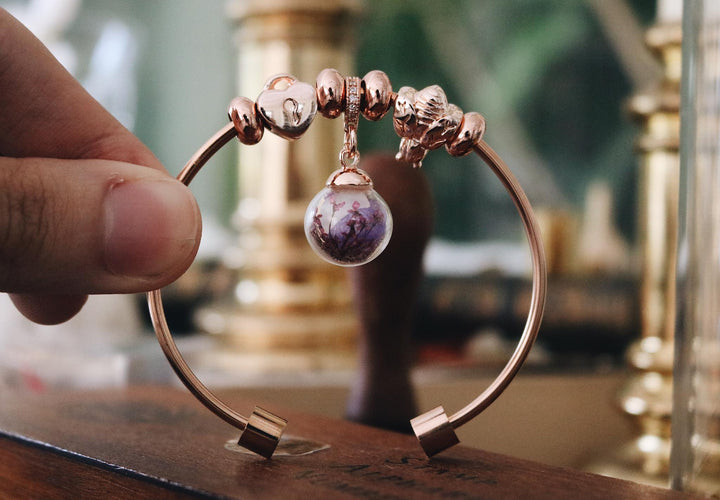 92.5 K RoseGold Classic Design with Violet Garden in Ireland design, Key heart and Bee added, adjustable bracelet, Robinwood, Violet queen anne lace, White lilac flwoer, flower gift