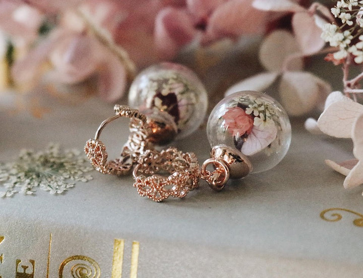 Victoria Belmont Rosegold Earring Design “ White Mixed forest english garden