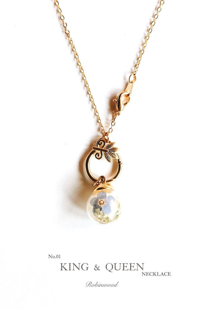 " Limited Collection's " King & Queen Gold Necklace, 2023 Award Design, By Robinwood