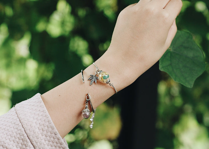 92.5 K Stlering Silver Original Snake design bracelet adjustable with Yellow Astromeria and blue flower blending, Gifts, Robinwood, Art design
