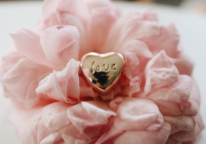 Rosegold design , Classic Heart Beat Rosegold with chain " Love " handcraft necklace