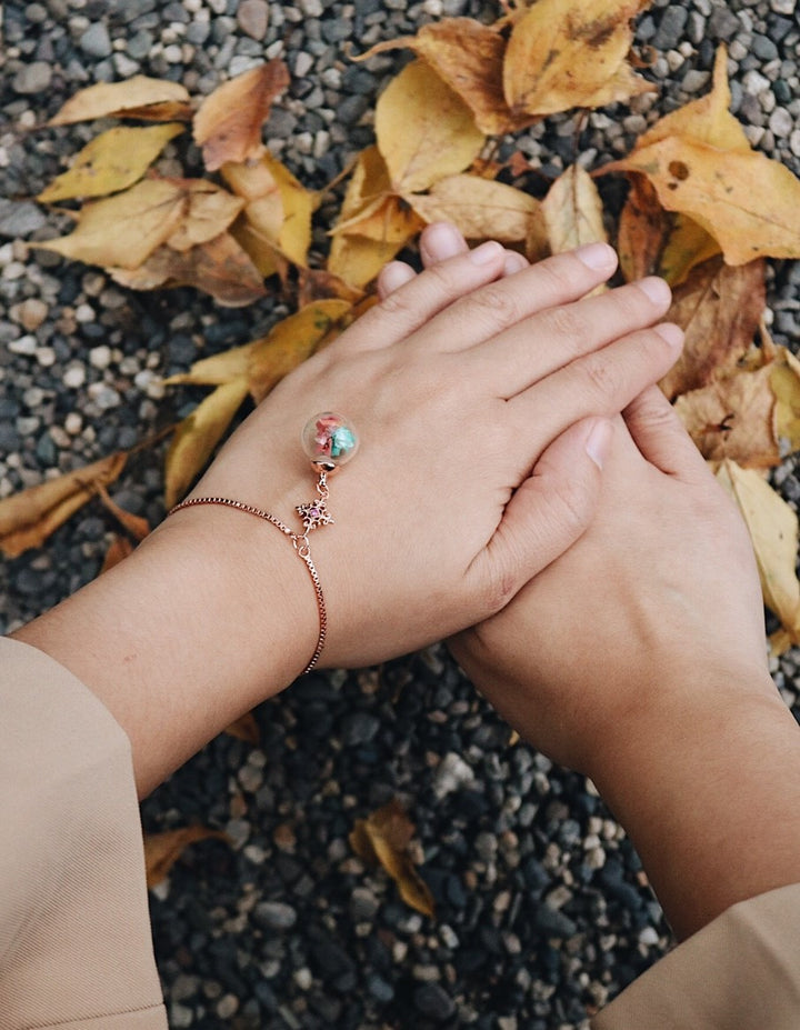 The concept of snowflake “ Victorian Snowflake rosegold snake rosegold adjustable bracelet design with custom flower, robinwood, pink coral leaf, ของขวัญที่ออกแบบเองได้