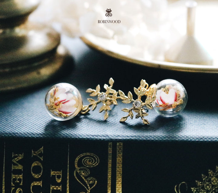 " March Collection's, 16 K Taylor Crystal Gold Leaf & Bright Sun Design Flower, Robinwood