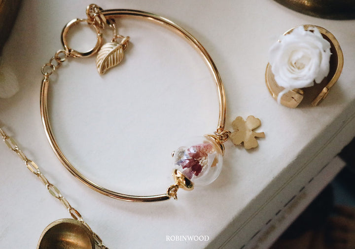 "Spring kimono Flower Design" ของ May Collection, สร้อยข้อมือข้อมือทอง, robinwood, yut sila, ผลงานชิ้นเอก, การจัดส่งทั่วโลก