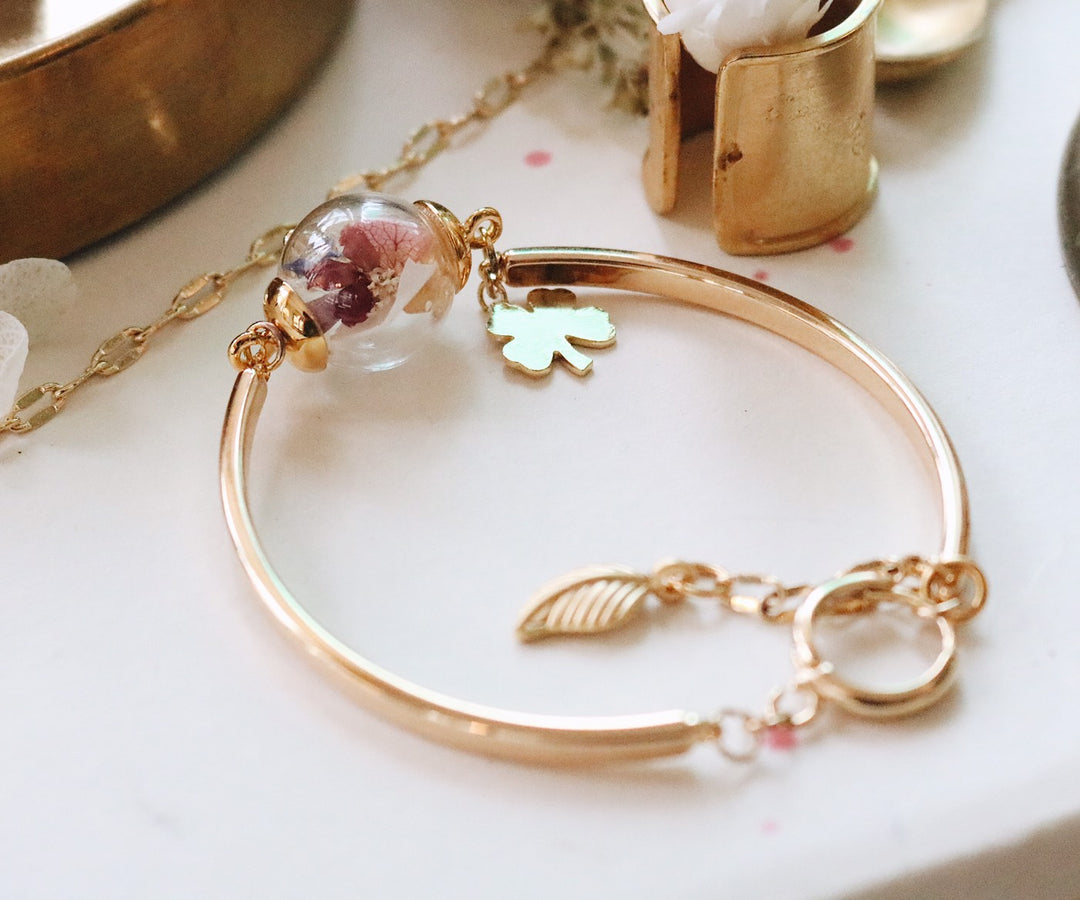 May Collection's " Spring Kimono Flower Design ", Gold Cuff Bracelet, Robinwood, Yut Sila, Masterpieces, Worldwide Shipping