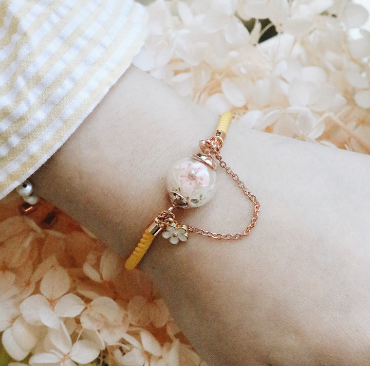 Limited July Collection's " Lemon Satin Color " & Pink Heliotrope Flower Design, Robinwood