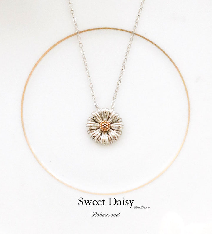 " Limited Couple Collection's " Sweet Daisy Necklace , Robinwood Series