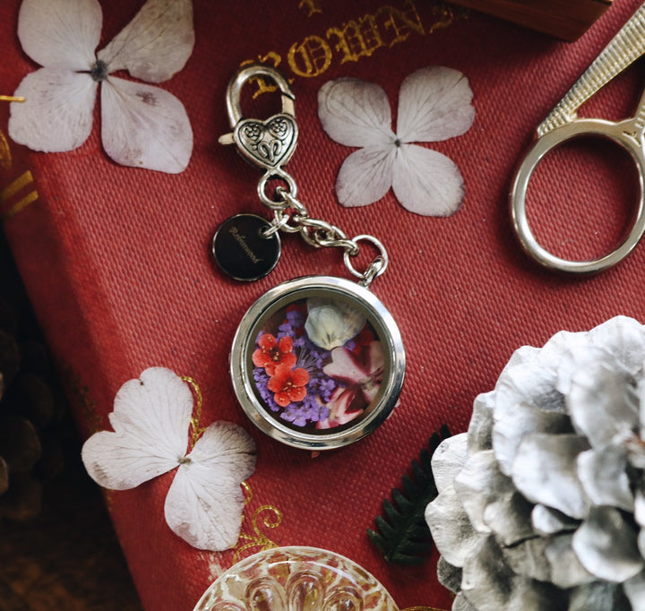 92.5 K Locket Keychain, Red Heliotrope & Violet Vernaba Forest Design Locket flower Clasp, Robinwood
