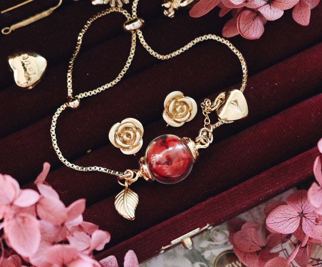 14K Valentine Collecion's 2020 Gold English Royal Rose, Heart Key Design, Gold snake chain, Rosy rose earring gold, Adjustable Choice, Masterpieces, Robinwood