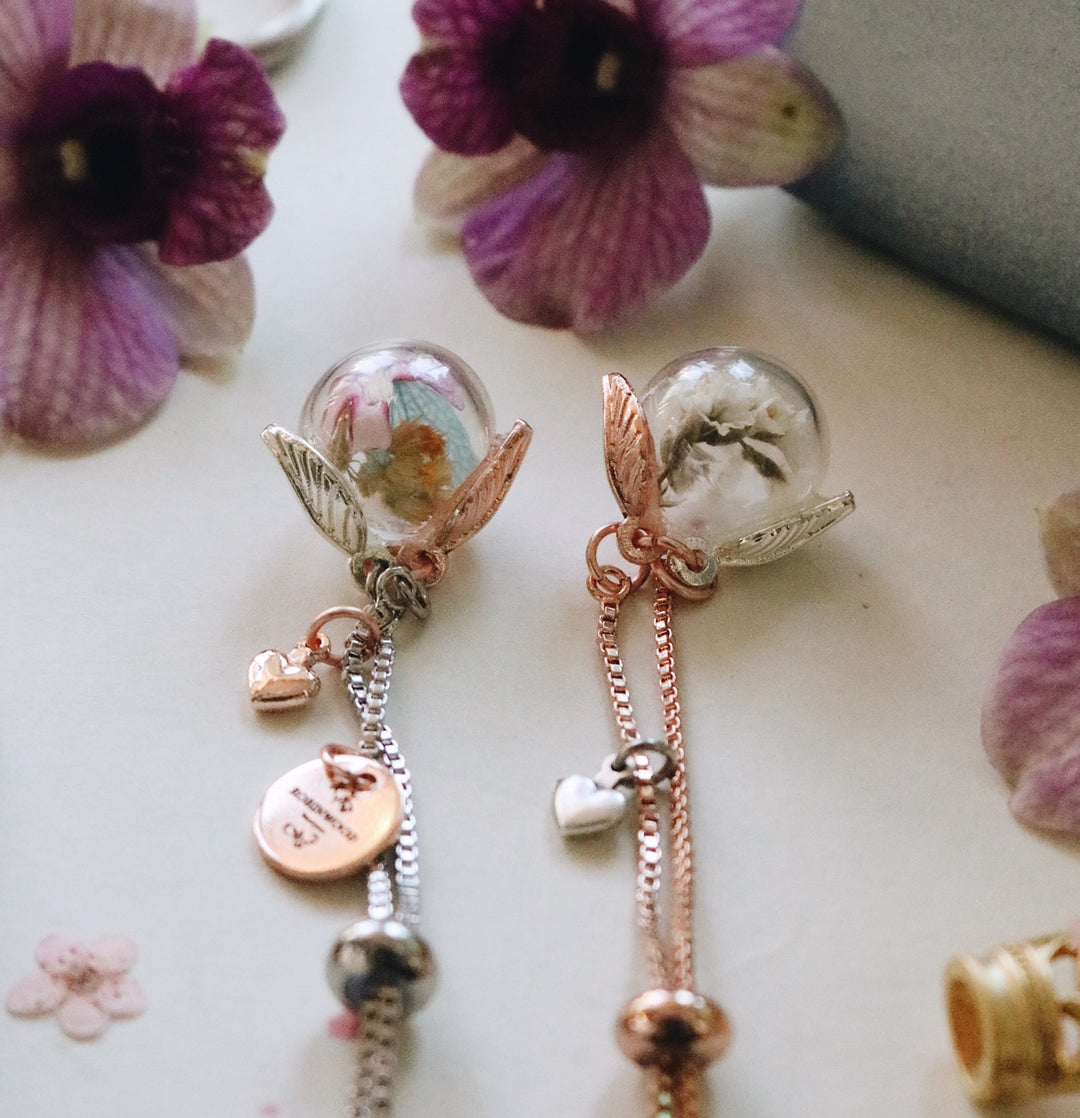 April Collection's " Tulip Design  & Spring Fall " Unique Color, Snake Bracelet with Custom Flower, Robinwood, Yut Sila