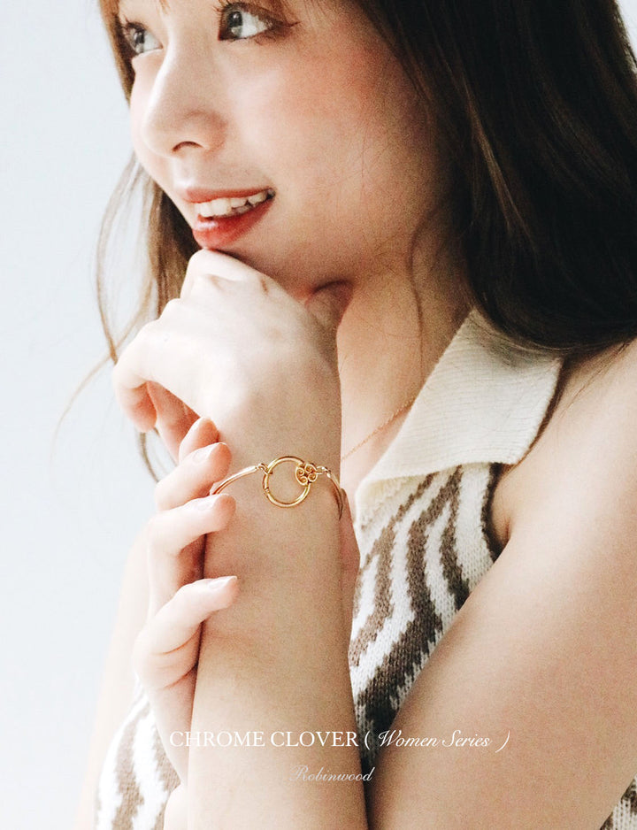 " Limited Collection's " Chrome Gold Clover Bracelet, Women 2022 Award Design, By Robinwood