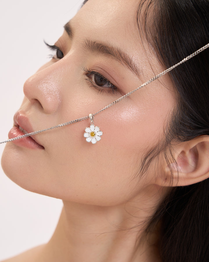 Limited Daisy Collection's : SnowFlake Daisy Signature Hammer Chain Necklace, Robinwood Masterpieces