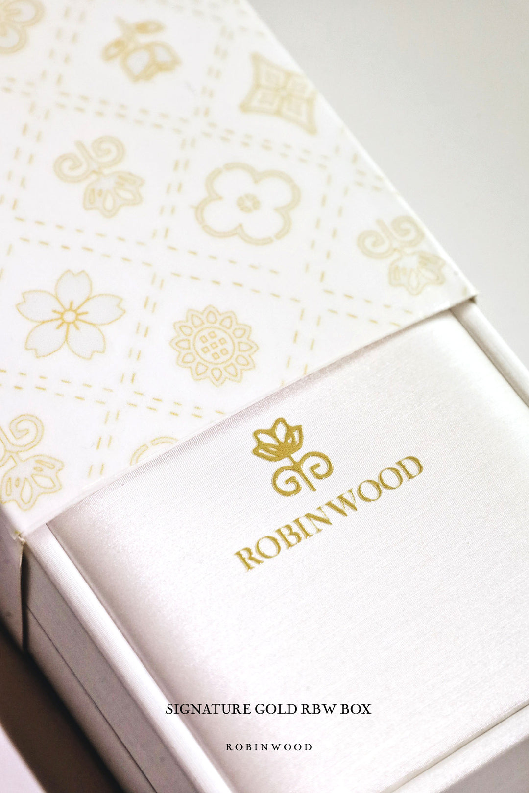 SIgnature Box, RBW Gold Monogram Jewelry Box