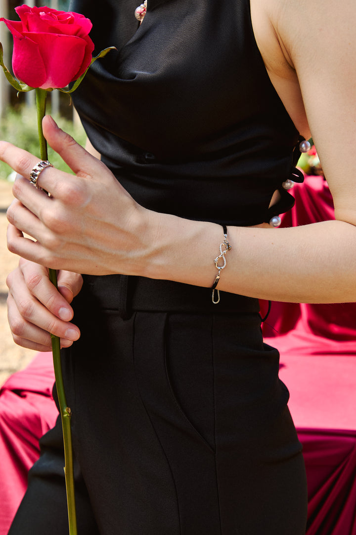 Limited Valentine Collection's " Infinity Austin Rose Silver Bracelet ". Adjustable Size 14 - 20 CM