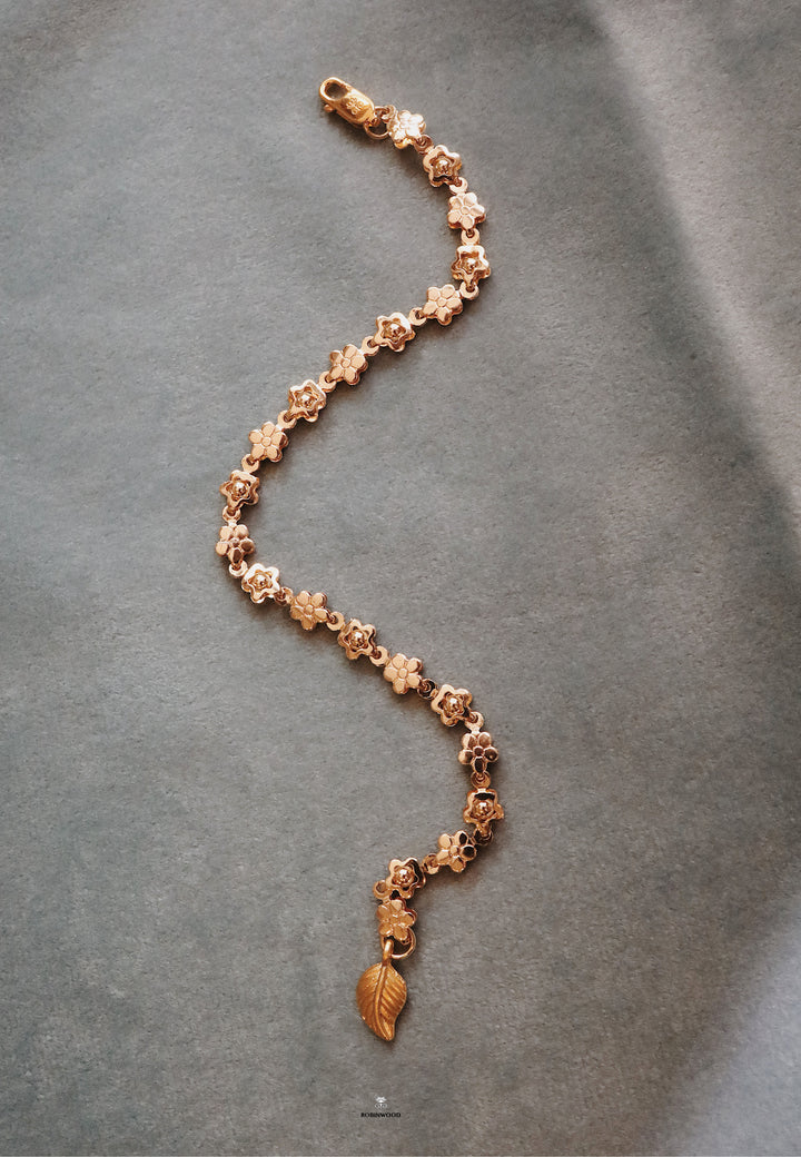 " Limited Collection " Autumn Daisy Gold Bracelet, Robinwood Masterpieces.