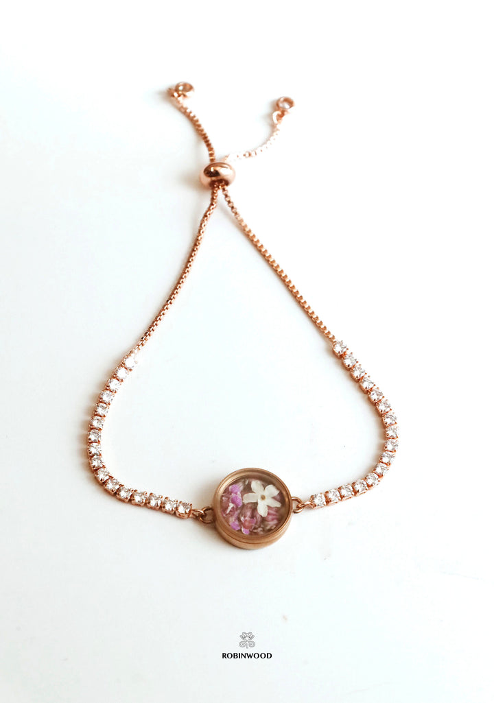 August Flower Collection&
