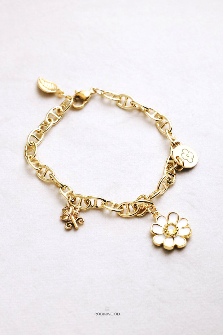 Pre-order Limited Daisy Collection&