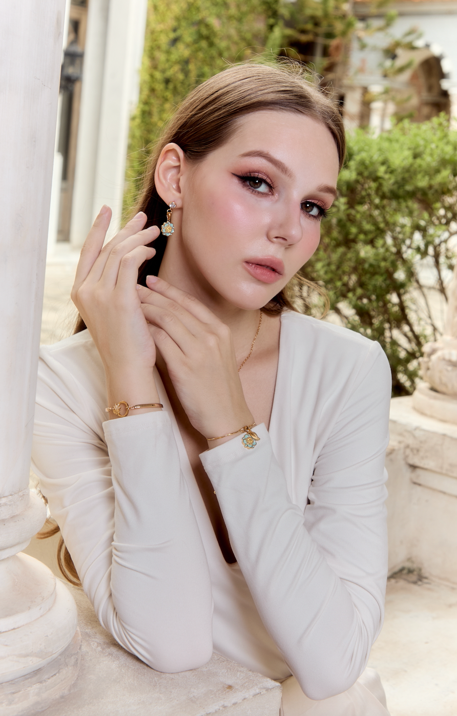 " Limited Collection's "  Memorable Forget Me Not Signature Bracelet, Adjustable Size 13 - 19 CM