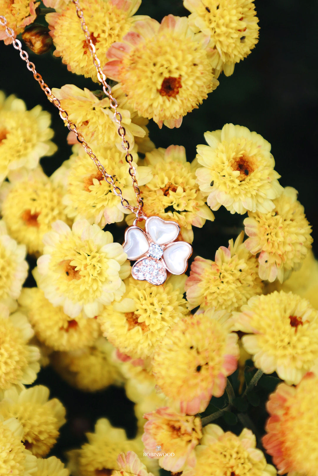 Limited Collection's " Swarovski White Clover " , Robinwood, Masterpieces Design