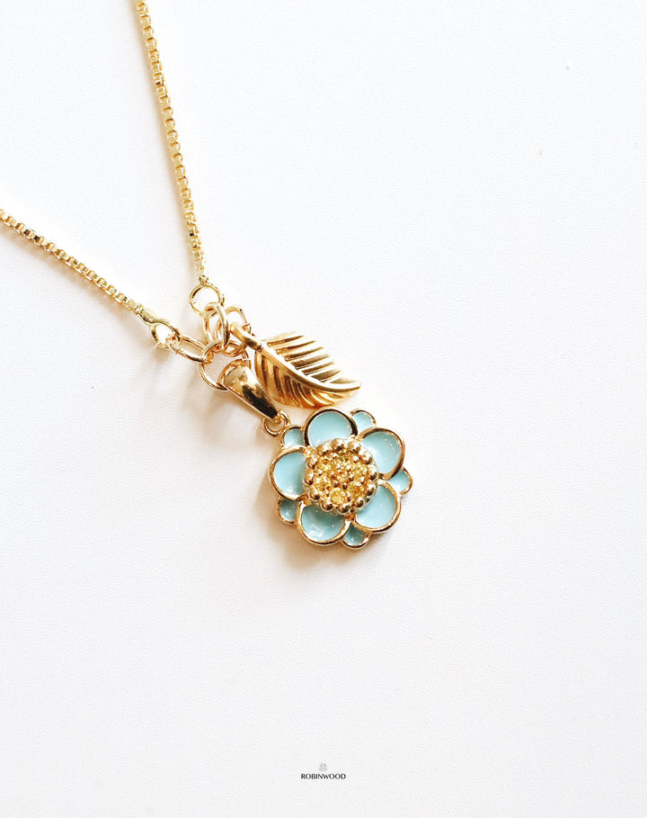 " Limited Collection's "  Memorable Forget Me Not Signature Bracelet, Adjustable Size 13 - 19 CM