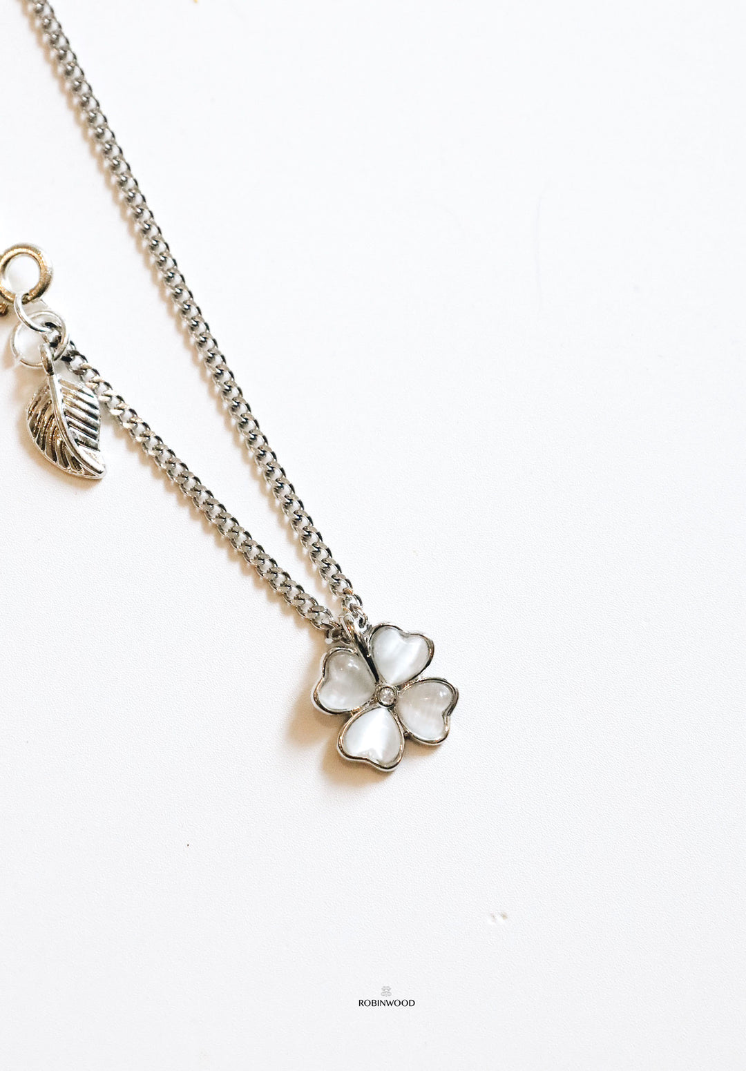 Valentine Limited Set " 92.5 Sterling Silver Snowflake White Clover " Men & Women Set Necklace, Size 14 - 20 Inches Adjsuatble size