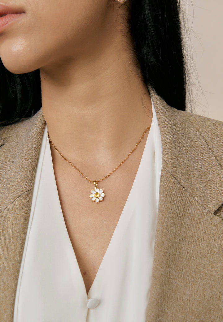 Limited Daisy Collection's : Lucky Daisy Signature Necklace, Robinwood Masterpieces