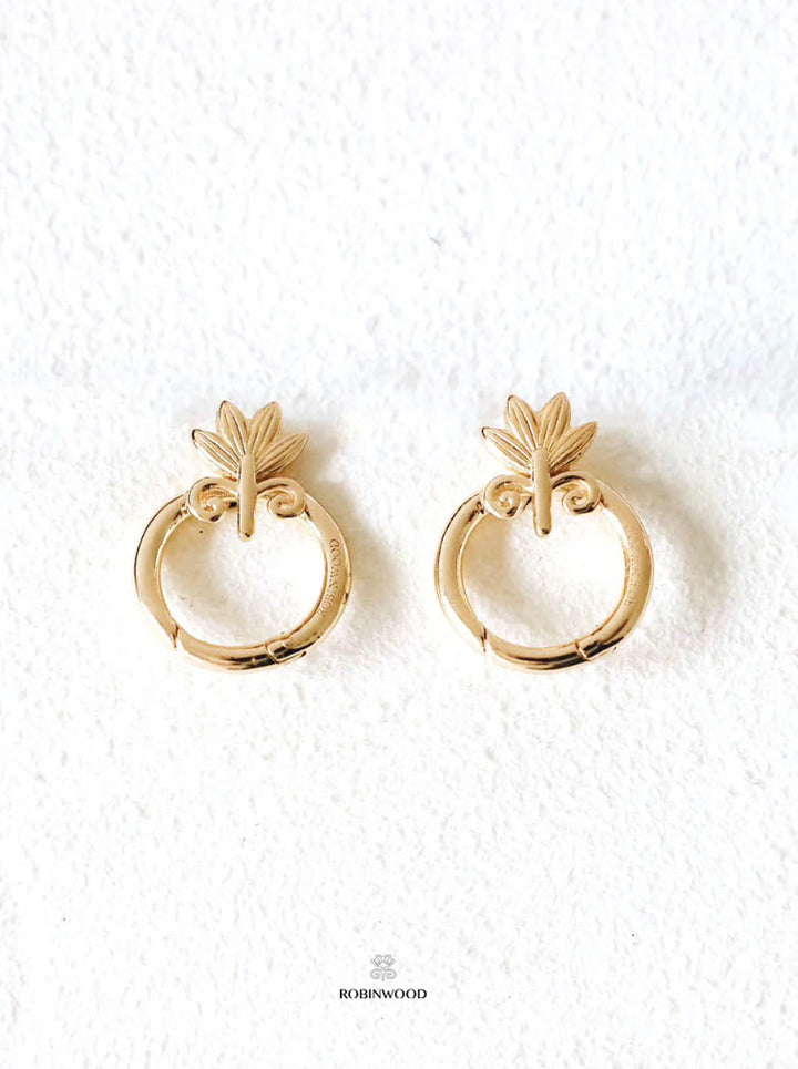 LIMITED COLLECTION'S " KING & QUEEN GOLD EARRINGS ", LUXURY DESIGN  BY ROBINWOOD