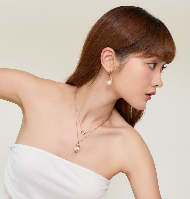 Limited Clover Collection's " LOVE CLOVER ROSE GOLD " NECKLACE