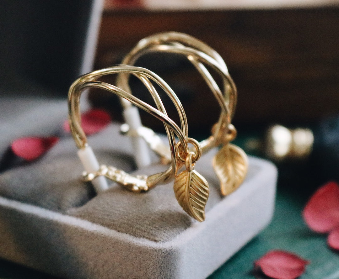 Bird Nest Collection " 16K Gold Loop earrings " Design, English Blending, Robinwood, Gift for Ger, Luxury, Yut Sila