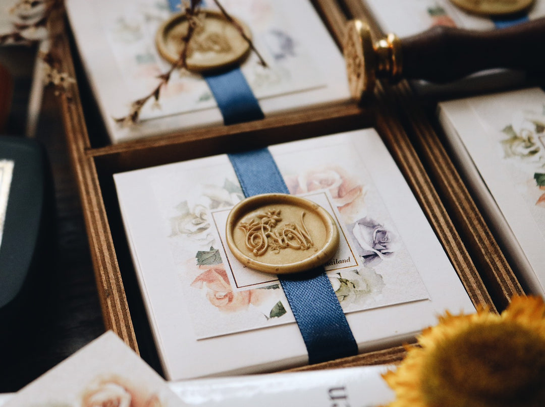 Robinwood Gift Set, Golden Blue Blending, Gold Wax Seal Stamp, Flower card, กล่องของขวัญที่ไม่เหมือนใคร