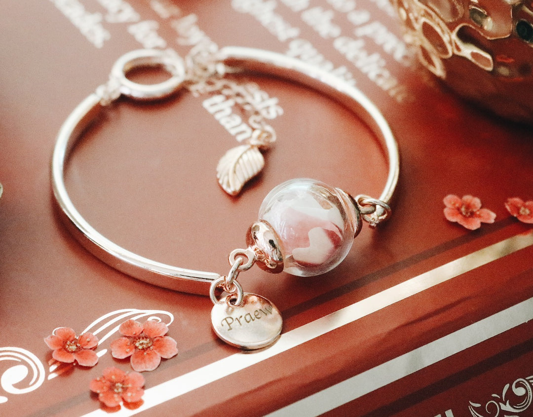 February Collection " Eternal Love Design ", Rosegold Cuff, Robinwood, Custom Name Tag