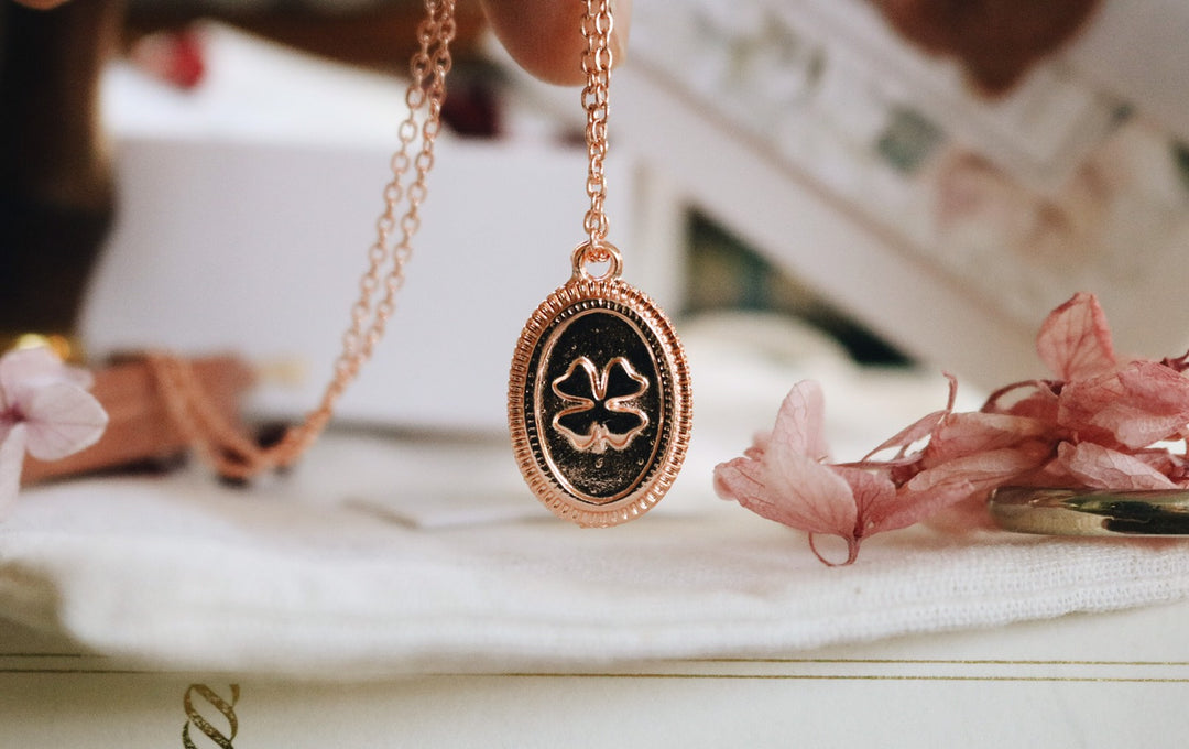 April's Promotion" Lucky & Wealthy with Four Clover ", Craft Rosegold design Necklace, Robinwood, Gift for Her, Elegant craft, Robinwood