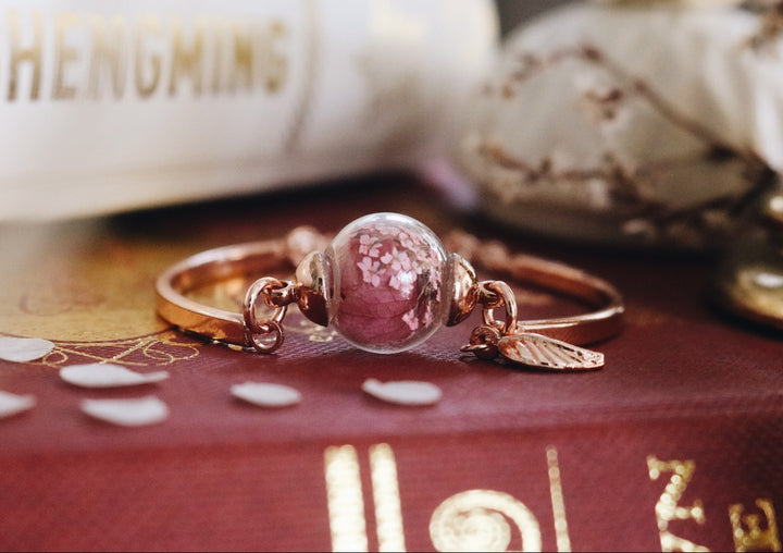 " Ireland Pink Forest Story " Rosegold cuff adjustable bracelet, robinwood, ของขวัญที่ออกแบบเองได้, flowergift, queen anne lace flower