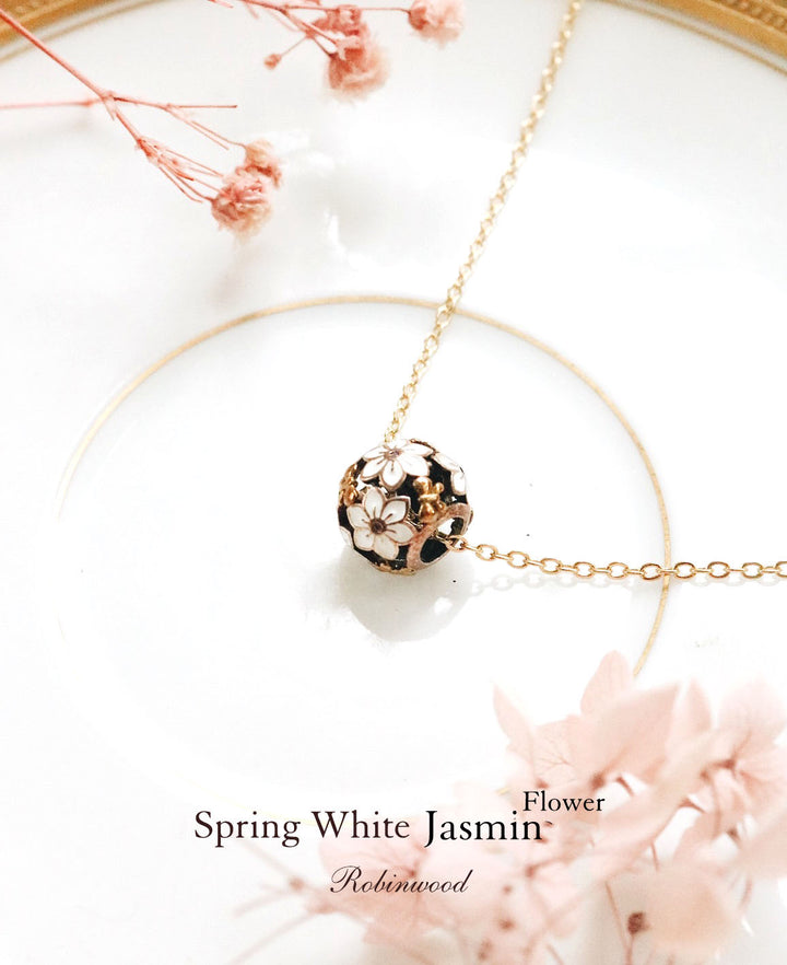 " Limited Collection's " Spring White Jasmin, Feeling Of Care & Love ", Robinwood