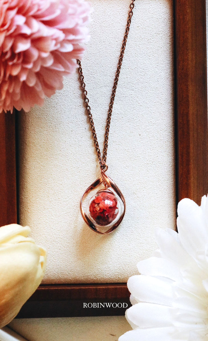 Valentine Limited Collection's " Red Heliotrope & Red Rosy Rose" Infinity Necklace Design, Robinwood